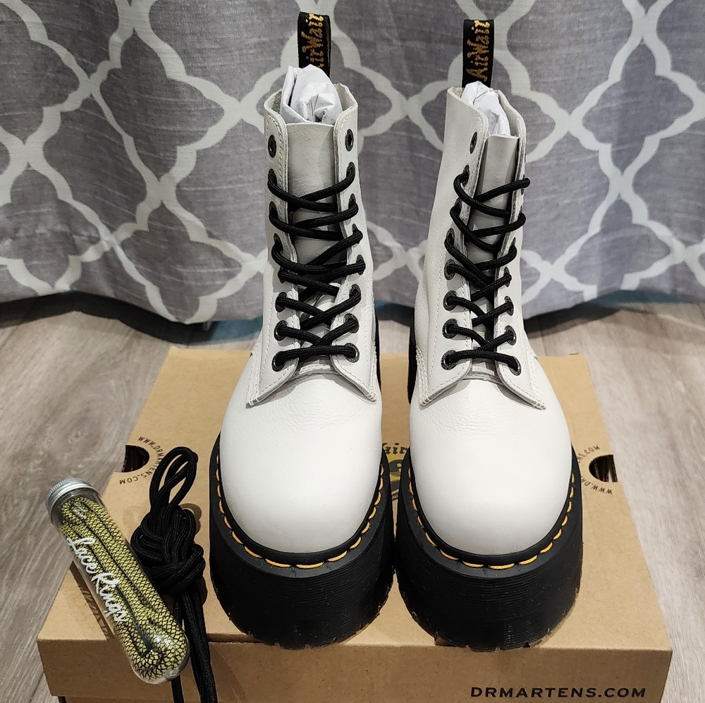 DR MARTENS 1460 Pascal Max Leather Platform Boots